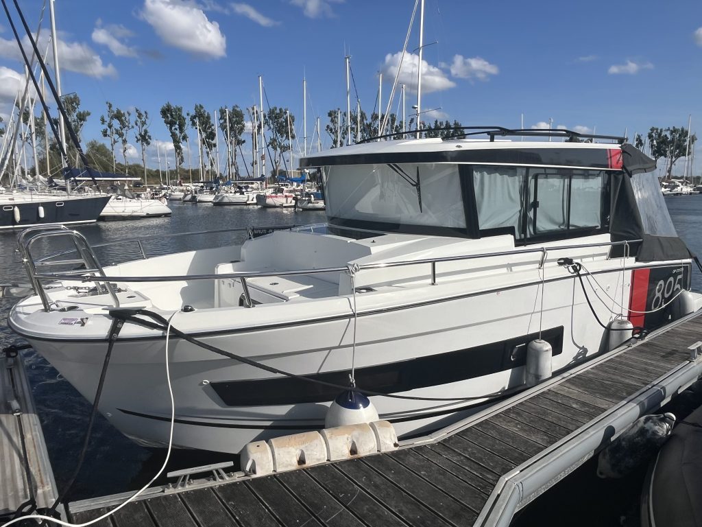 JEANNEAU MERRY FISHER 895 SPORT (750)