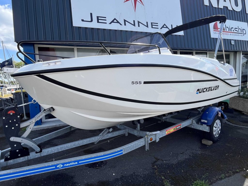 QUICKSILVER ACTIV 555 OPEN (786)