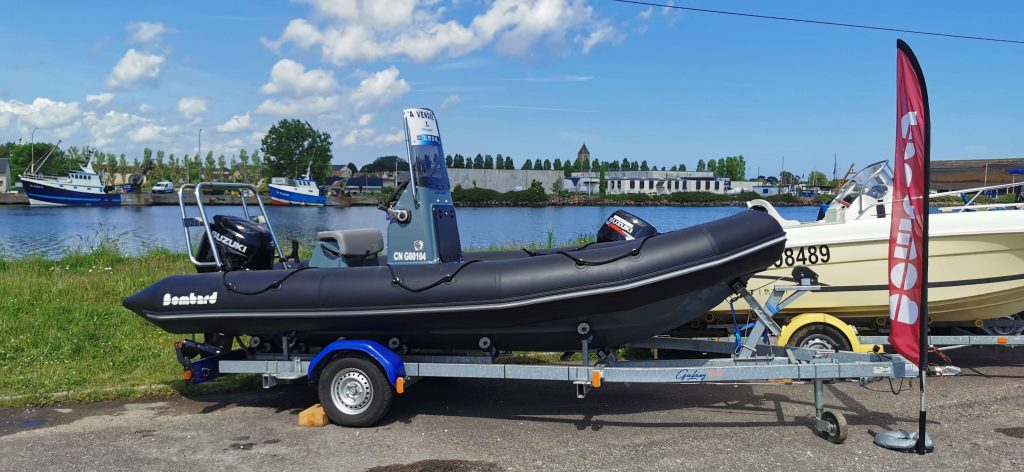 BOMBARD EXPLORER 550 (808)